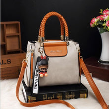 Load image into Gallery viewer, 2019 Brand Elegant Shoulder Bag Women Designer Luxury